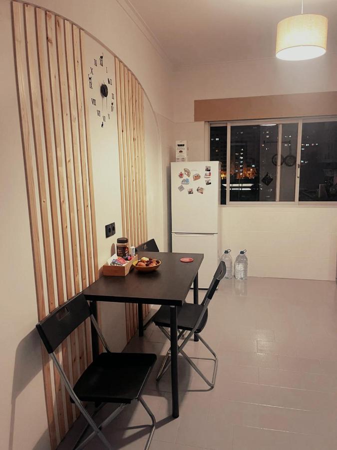 10 Mins Walk From Train Station! *
